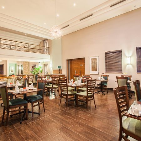 Town Lodge Gaborone Eksteriør bilde